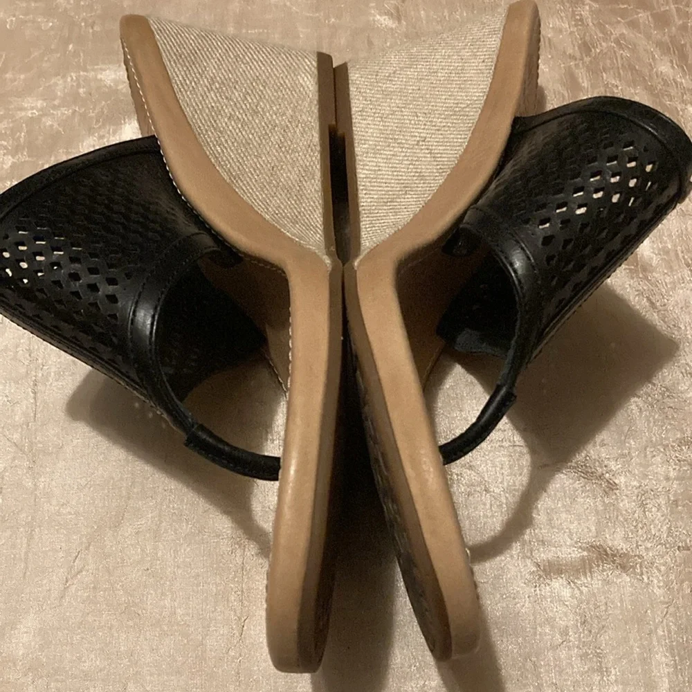 UGG Solena Black Leather Perforated Wedge Thong Sandals